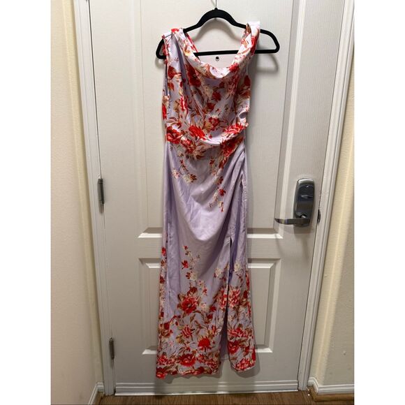 Elliatt Elina Asymmetrical Gown in Purple Cocktail wedding Bridal size S NWOT - Picture 6 of 8